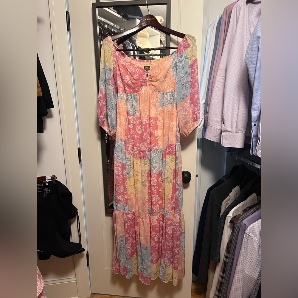 NWOT TAYLOR Floral Patchwork Print Sweetheart Neckline Maxi Dress SIZE 4 - Picture 7 of 7